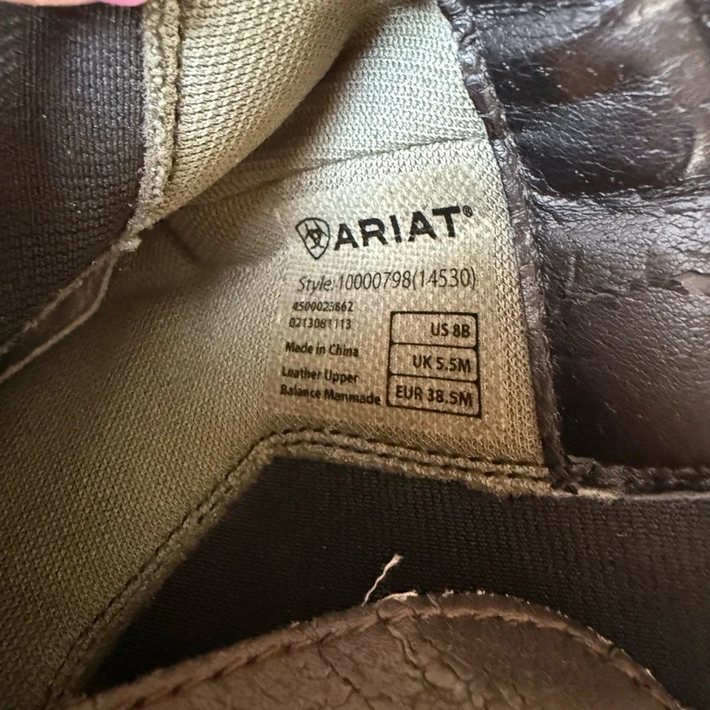 ARIAT HERITAGE BREEZE PADDOCK ENGLISH RIDING BOOTS - ROUND TOE size 8B (narrow) - Picture 3 of 13